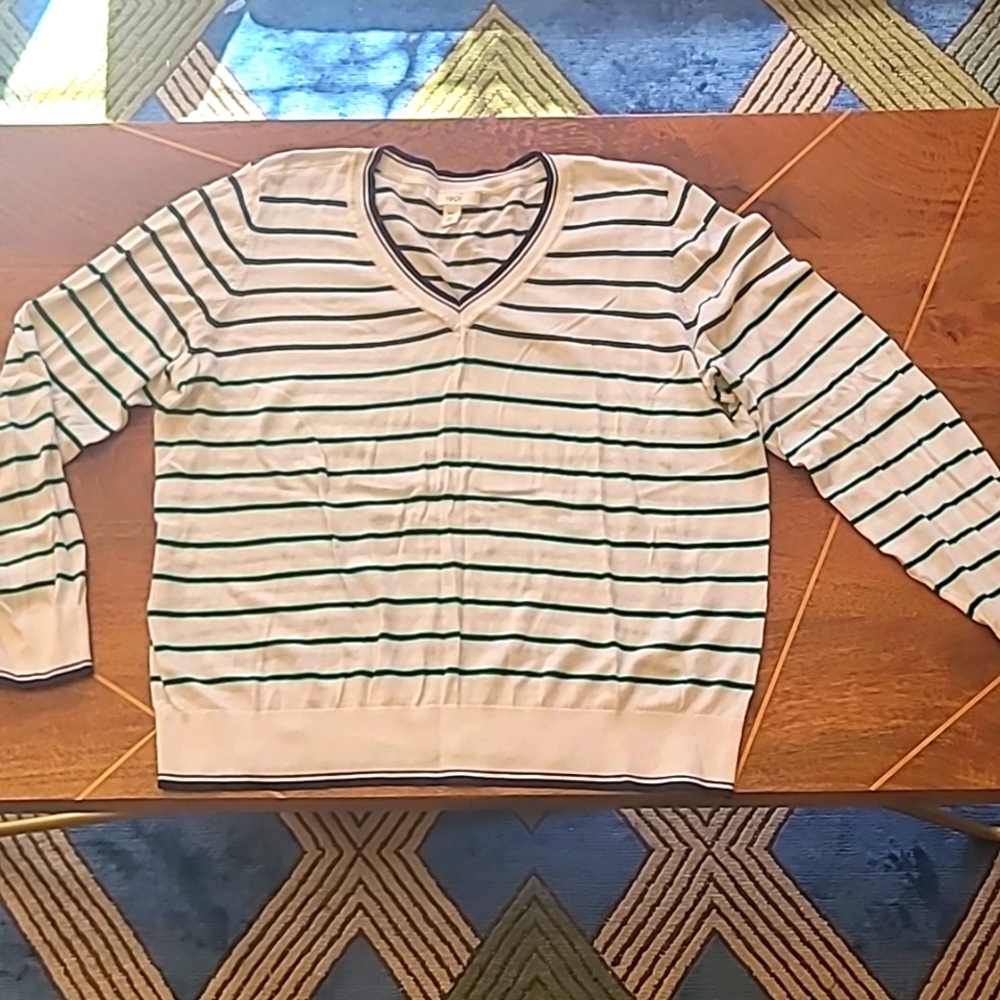1901 brand v-neck light weight sweater - size XXL